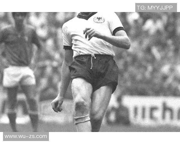 全球足球之巅谁主沉浮盘点历史上最伟大的足球巨星