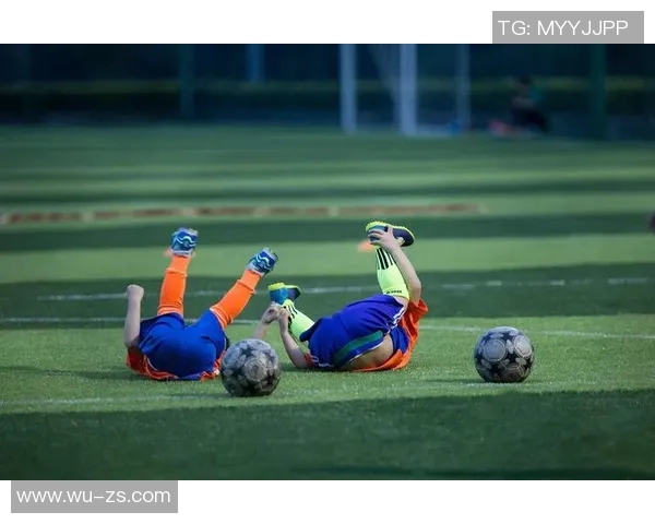 《挑战你的足球知识极限猜猜球星是谁的精彩游戏》