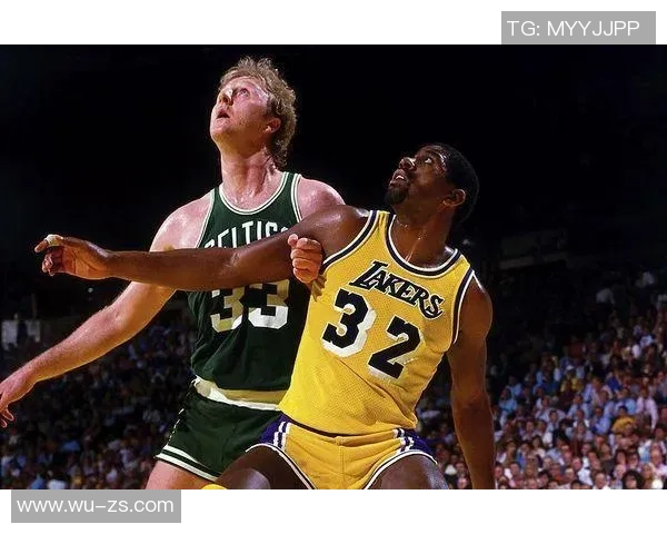 詹姆斯:从篮球场到足球场的传奇跨界之路 詹姆斯:从篮球场到足球场的传奇跨界之路